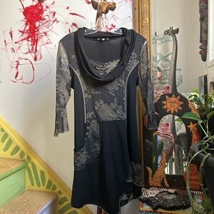Y2K Elegant Black and Gray Long Sleeve Dress M